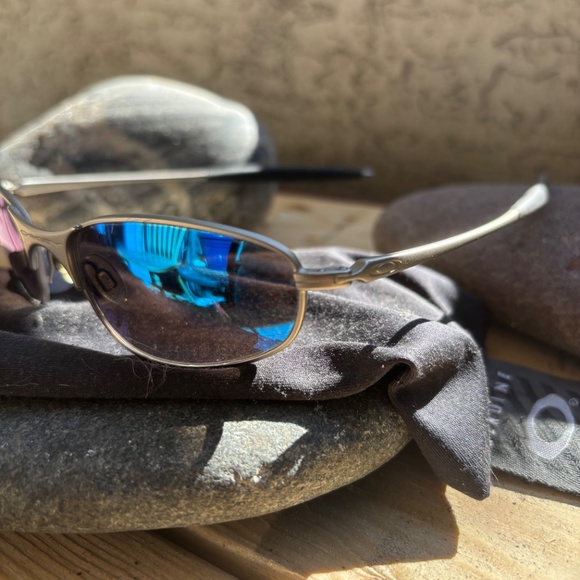 Oakley A wire sunglasses - Picture 2 of 5